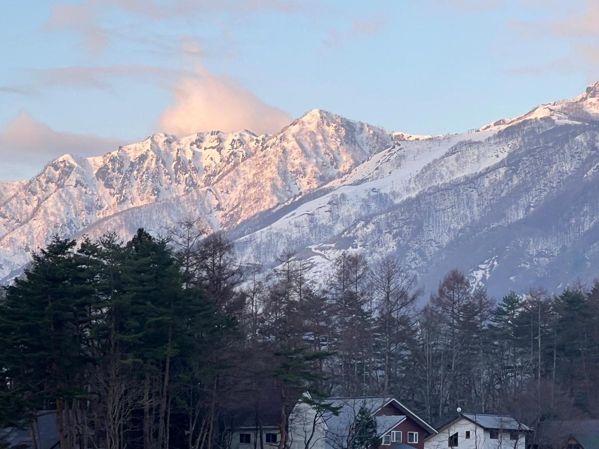 Вілла And Mountain Хакуба Екстер'єр фото