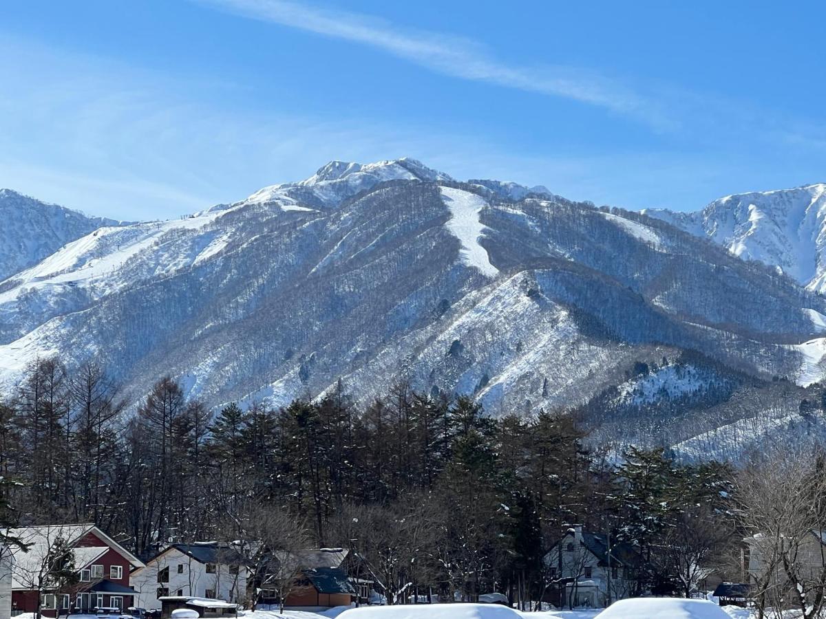 Вілла And Mountain Хакуба Екстер'єр фото